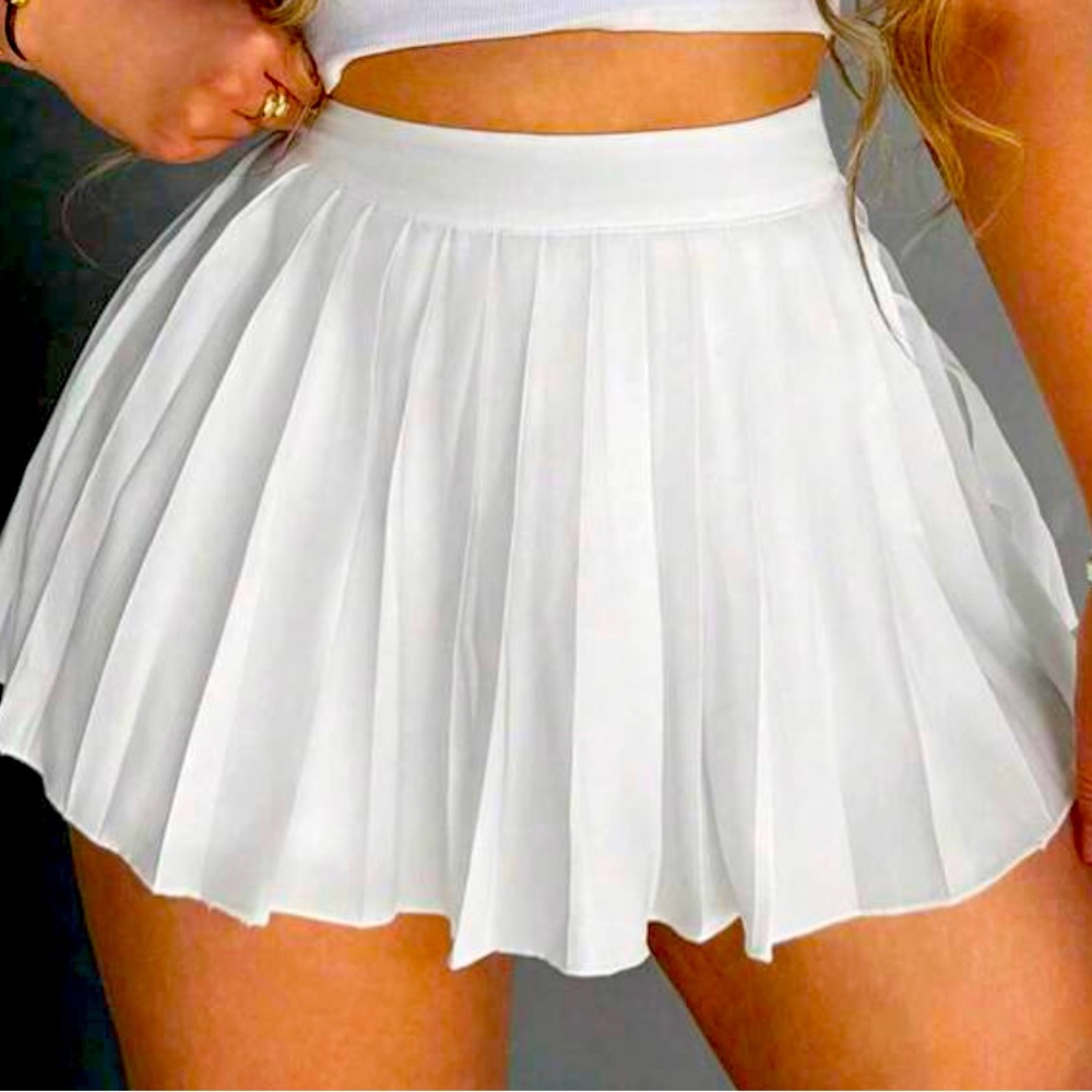 White mini Short/skirt